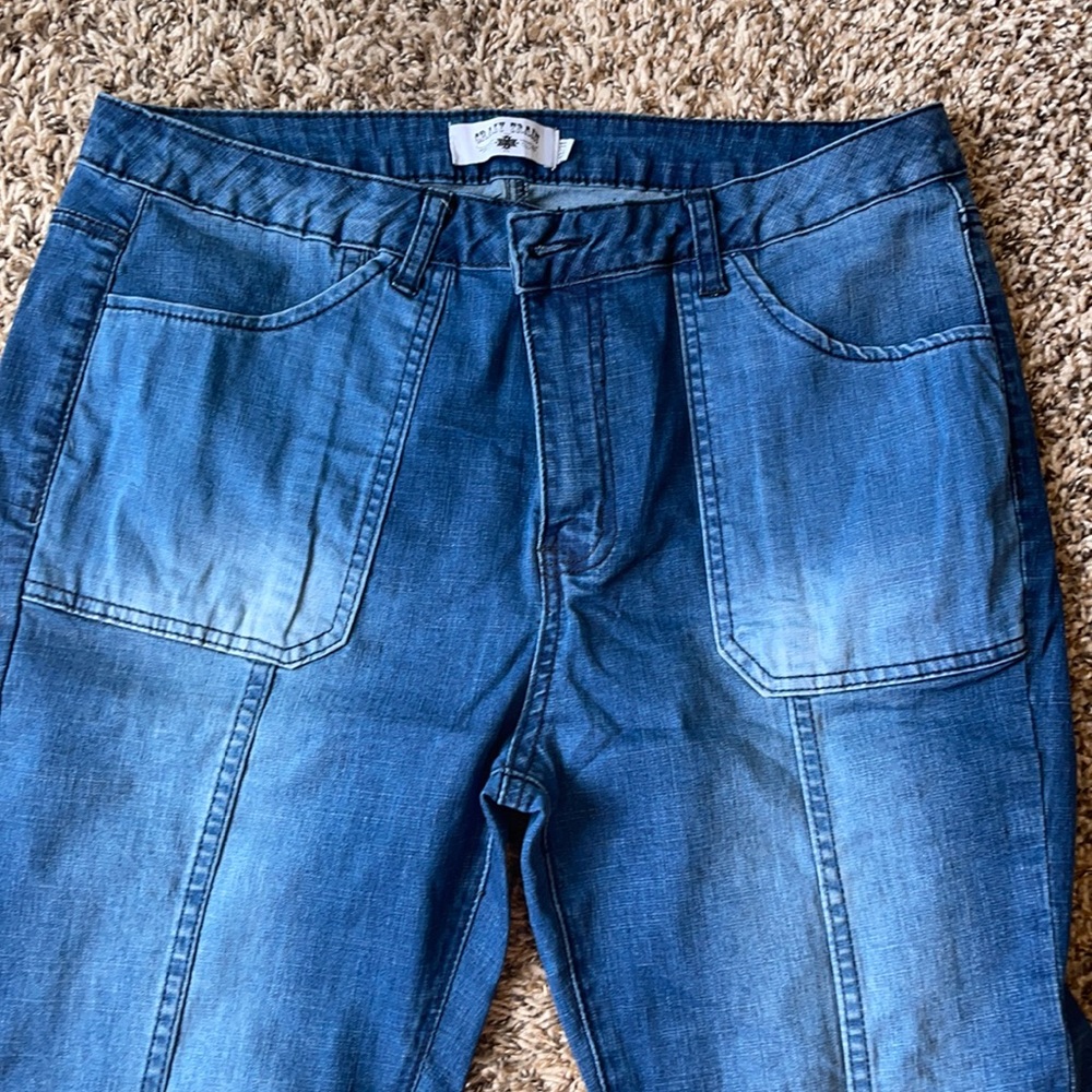 Stretchy bootcut jeans